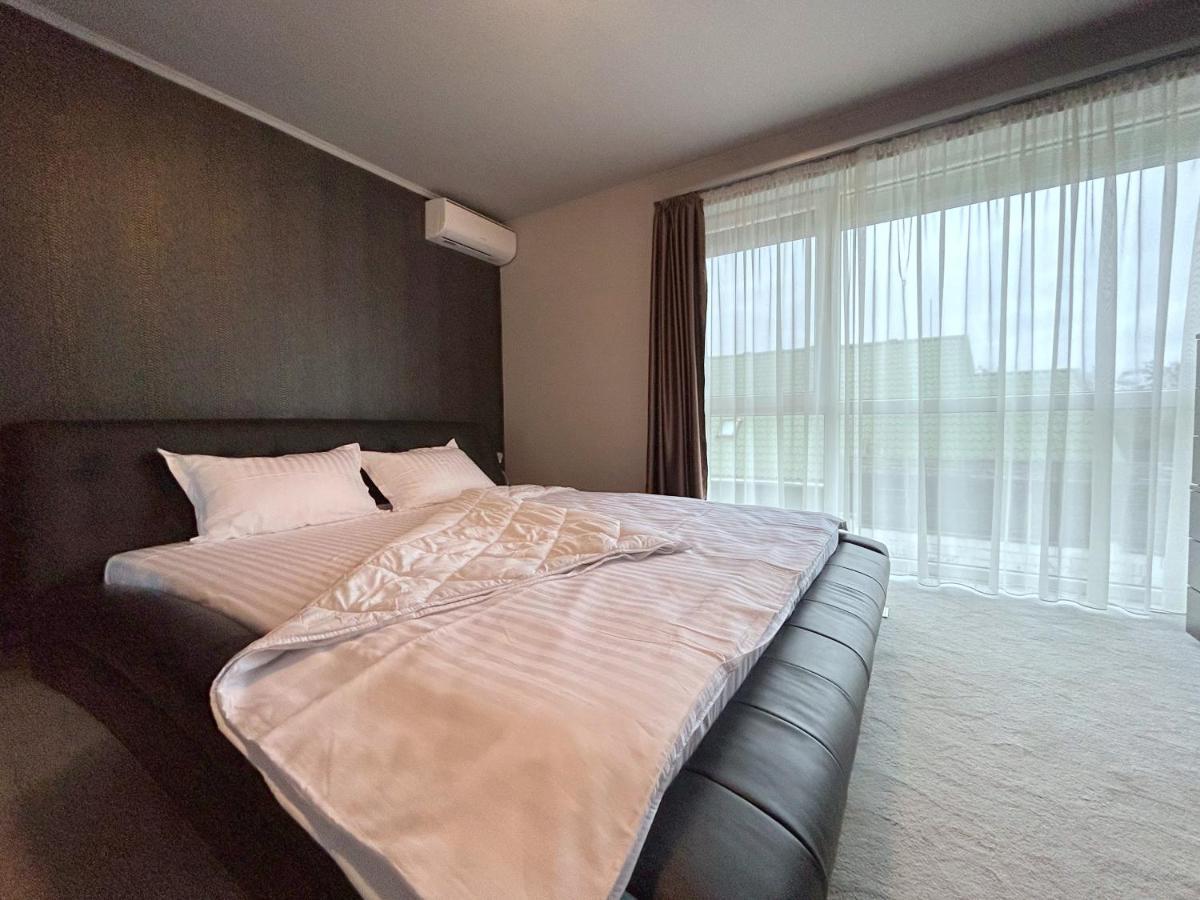 Thea Apartment Timişoara Buitenkant foto