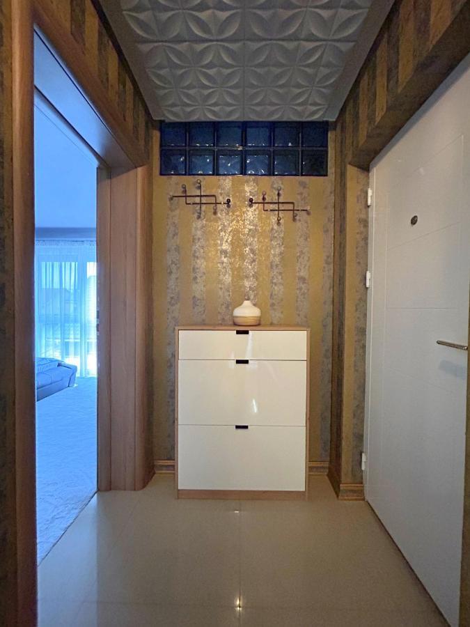 Thea Apartment Timişoara Buitenkant foto